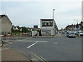 Level crossing between South Street and Tarring Road