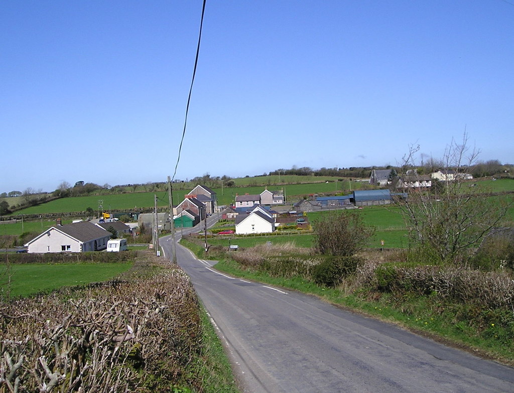 Blaen-y-Coed Village © Marion Phillips :: Geograph Britain and Ireland