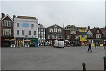 SU1430 : Salisbury, Market Square by Graham Horn