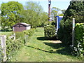 Footpath to Church Road