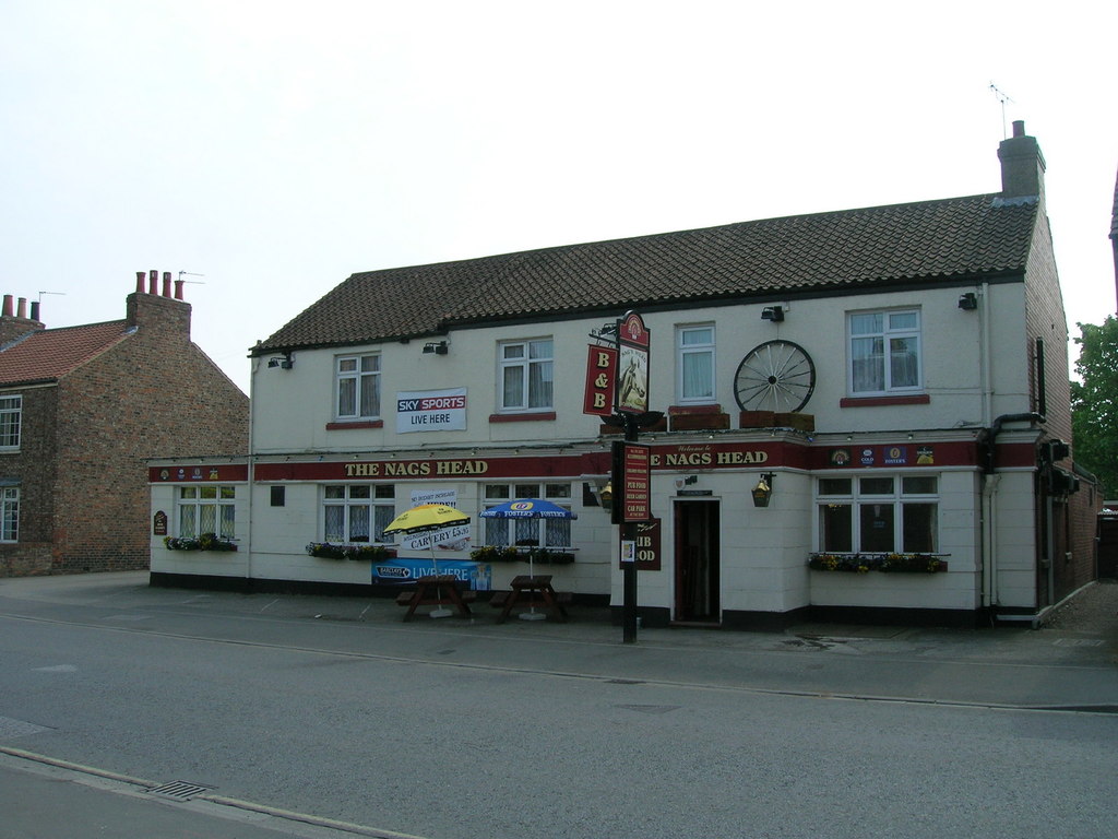 The Nags Head, Heworth Road © JThomas :: Geograph Britain and Ireland