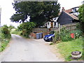 Spring Lane & the footpath to the B1438 Snowdon Hill