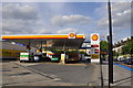 London : Wandsworth - Shell Petrol Station