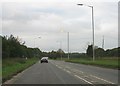 A412 passing West Hyde Lake