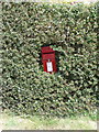 Newbridge: postbox № SO40 123