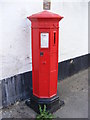 TM2863 : Double Street Victorian Postbox by Geographer
