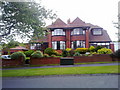 Tandle Hill Road, Royton