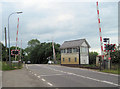 Holton Le Moor level crossing