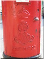 TQ2683 : Edward VII postbox, Ordnance Hill / Norfolk Road, NW8 - royal cipher by Mike Quinn