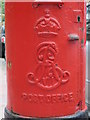 Edward VII postbox, Honeybourne Road, NW6 - royal cipher