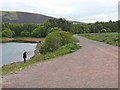 NT1765 : Path beside Harlaw Reservoir by Oliver Dixon