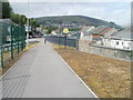 Footpath from Morrisons Porth to the A4225