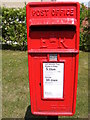 TL2862 : Papworth Everard L/B Postbox by Geographer