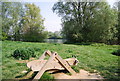 Grasshopper Bench, Leybourne Lakes