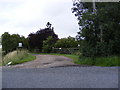 TM4062 : Footpath to Workhouse Lane & entrance to Wardspring Farm by Geographer