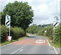 A40 heads west out of Bwlch 