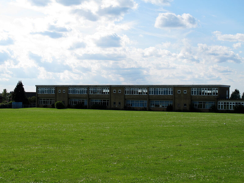 Rowdown Primary School, New Addington © Stephen Craven :: Geograph ...