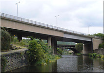 SE1021 : Calderdale Way Bridge 14 by Mike Todd