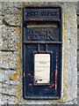SU1782 : EIIR redundant postbox, Coate, Swindon by Brian Robert Marshall
