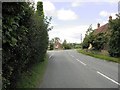 The A359 approaching the junction with the B3152