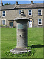 Water pump, Reeth