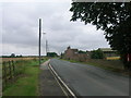 Minor road running east through Ousefleet