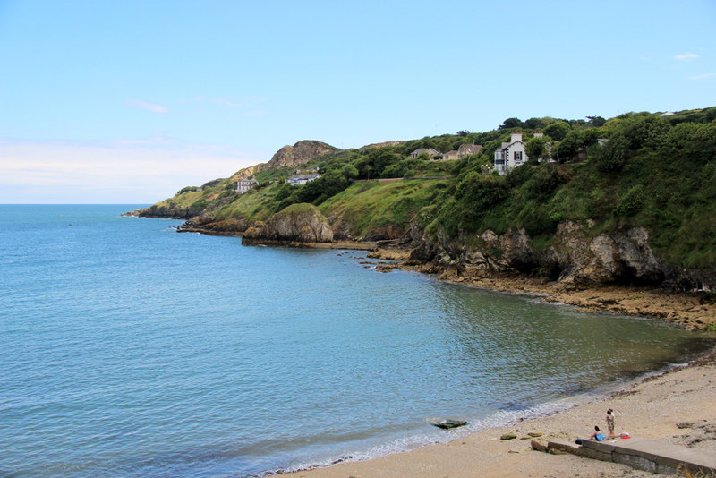 Beach, Howth, Ireland © Christine Matthews :: Geograph Ireland