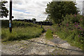 Start of footpath to Lane Ends