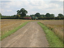 SE6542 : Bridleway towards Common Farm by JThomas