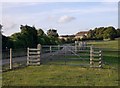 View north to Peppering High Barn along Peppering Lane