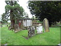 Stoke Hammond, St Luke: churchyard (2)