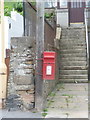 Stromness: postbox № KW16 5, North End Road