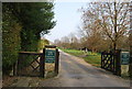 TQ5839 : Calverley Park entrance by N Chadwick