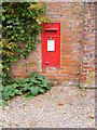 Methergate Hall George VI Postbox