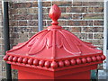 Penfold postbox, South Walks Road / South Street - top