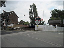 SE7031 : Wressle  Station  and  Level  Crossing by Martin Dawes