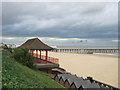TM5491 : Seafront shelter on Jubilee Parade, Lowestoft by peter robinson
