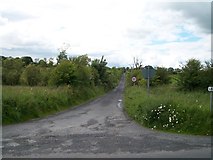N7386 : Minor road leading west from the R164 at Ughtyneill by Eric Jones