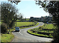 2011 : B4040 snakes past Newhouse Farm