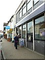 Passing the Nat West in the High Street