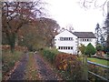 Mullioned windows on house off Old Roman Road