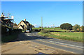 2011 : B4040 passing Newhouse Farm Cottages