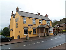 SO5412 : The last inn in England, Staunton by Jaggery
