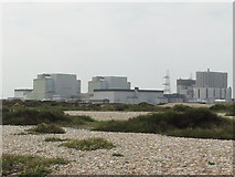 TR0816 : Dungeness Nuclear Power Station by Helmut Zozmann