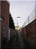 TA0829 : A passageway leading to Middleton Street by Ian S