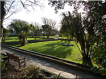 SY7072 : Governor's Community Garden, Portland YOI by Tom Jolliffe