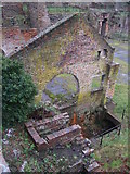 SJ1876 : Ruins below Battery Pool (5) by Richard Hoare