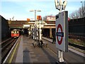 Colindale tube station platforms