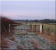 SE5472 : Frozen February fields by Gordon Hatton