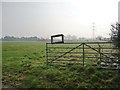 SE6960 : Open field gate by Christine Johnstone